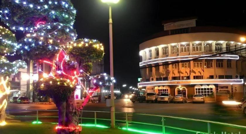 Supak Hotel Kalasin Buitenkant foto